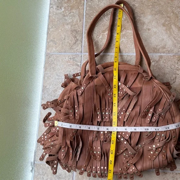 Lucky Penny Anthropologie Sunlit Fringe Soft Leather & Studs Hobo Bag Festival - Picture 13 of 16